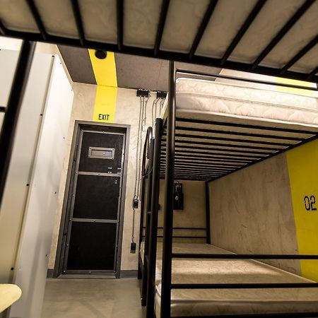 Lviv Loft Prison Hostel Exterior photo