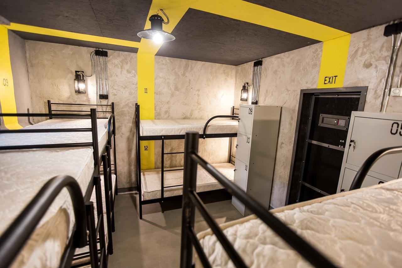 Lviv Loft Prison Hostel Exterior photo