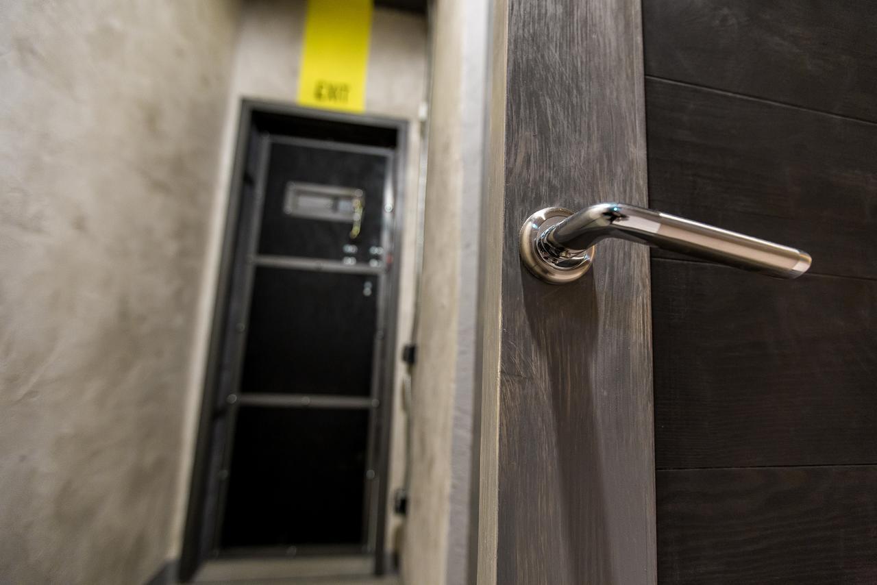 Lviv Loft Prison Hostel Exterior photo