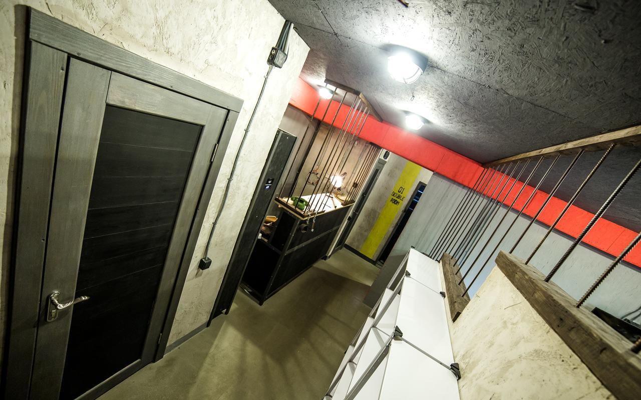 Lviv Loft Prison Hostel Exterior photo